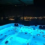 Penthouse Panoramique Avec Jacuzzi