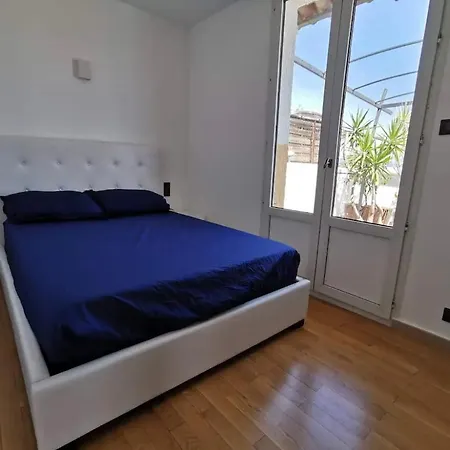 Penthouse Panoramique Avec Jacuzzi * Ajaccio (Corsica)