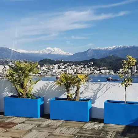 Apartament Penthouse Panoramique Avec Jacuzzi Ajaccio (Corsica)