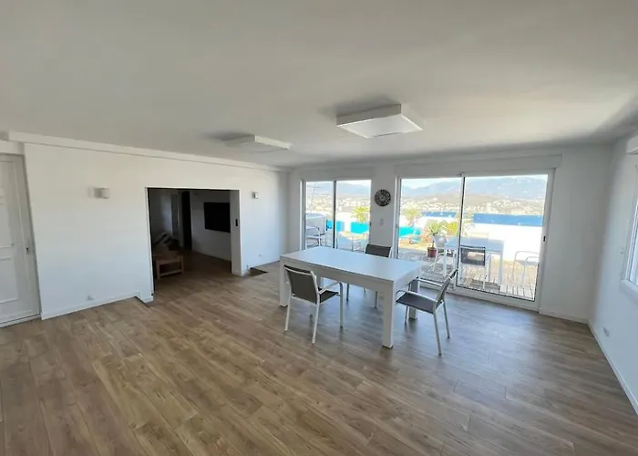 Apartment Penthouse Panoramique Avec Jacuzzi